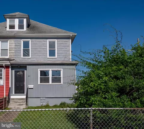 211 N Dupont Rd, Wilmington, DE 19804
