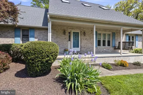 6 E Aldine Dr, Hockessin, DE 19707 photo 4