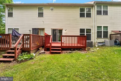 Exterior - 4 Mahopac Dr, Bear, DE 19701 photo 3 of 5