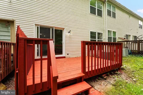 Exterior - 4 Mahopac Dr, Bear, DE 19701 photo 4 of 5