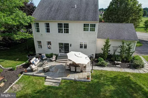 Exterior - 7 Brick Mill Cir, Middletown, DE 19709 photo 1 of 17