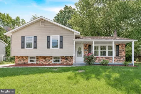 268 Oakfield Dr, Newark, DE 19713