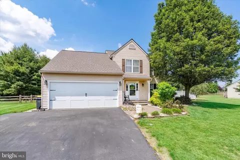 304 W Bradford Ct, Middletown, DE 19709