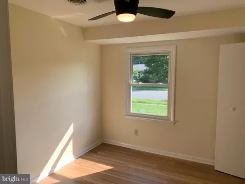 Bedroom - 10 Brookbend Dr, Newark, DE 19713 photo 3 of 3