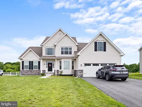 405 Blackburn Ct, Townsend, DE 19734 photo 2