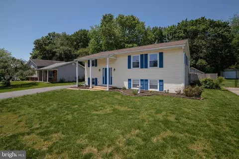 109 Scottfield Dr, Newark, DE 19713 photo 3