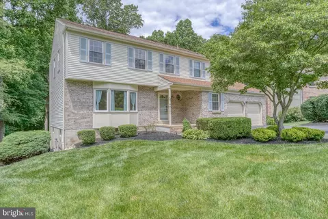 821 Jasmine Dr, Wilmington, DE 19808
