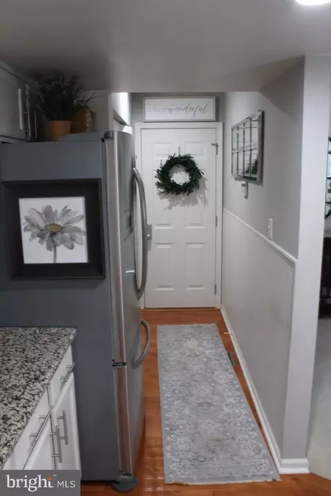 Entry Way - 43 Mahopac Dr, Bear, DE 19701 photo 1 of 8