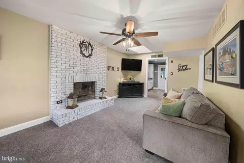 21 Noble Ct, Newark, DE 19713 photo 6