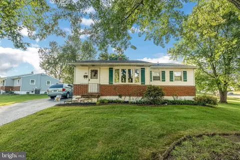 501 Tamara Cir, Newark, DE 19711