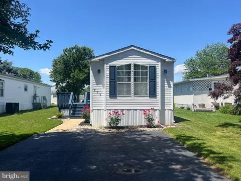 214 Holly Ct, Bear, DE 19701 photo 16