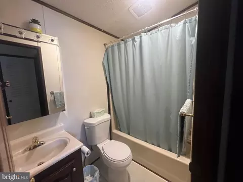 214 Holly Ct, Bear, DE 19701 photo 14