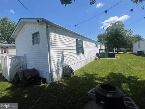 214 Holly Ct, Bear, DE 19701 photo 22