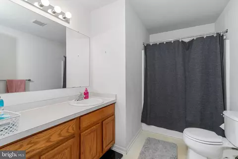 Bath - 150 N Gabriel Dr, Bear, DE 19701 photo 3 of 3