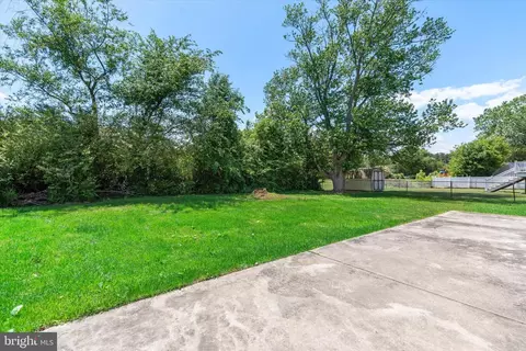 821 Broadfield Dr, Newark, DE 19713 photo 27