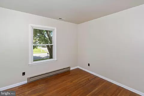 821 Broadfield Dr, Newark, DE 19713 photo 18