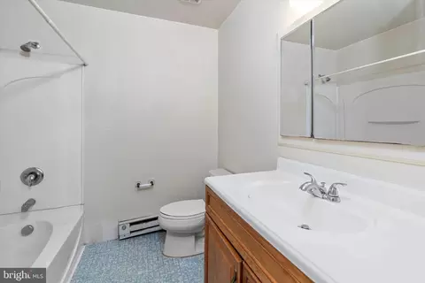 821 Broadfield Dr, Newark, DE 19713 photo 19