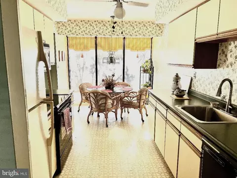 227 Palermo Dr, Bear, DE 19701 photo 8