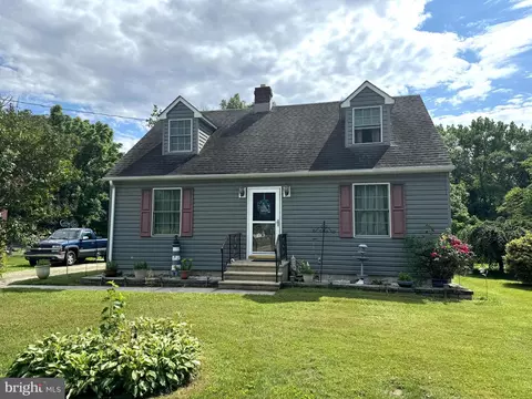 1214 Old Coochs Brg, Newark, DE 19713