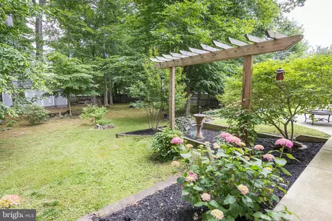Exterior - 13 Anna Ave, Bear, DE 19701 photo 8 of 13