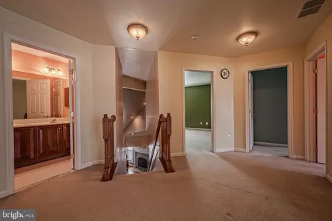Entry Way - 313 Pierce Run, Newark, DE 19702 photo 7 of 8