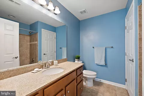 Bath - 601 Southerness Dr, Townsend, DE 19734 photo 1 of 4