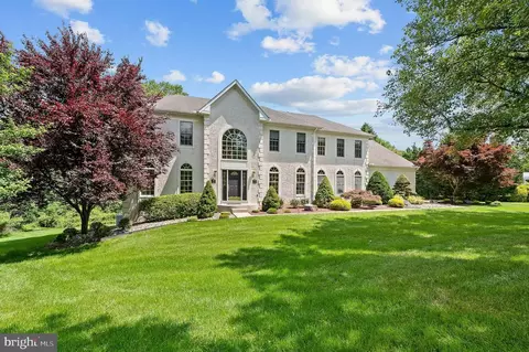 6 Aston Cir, Hockessin, DE 19707