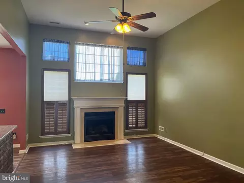 Living - 5 Compass Rose Way, Newark, DE 19702 photo 3 of 3