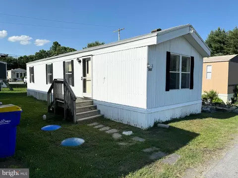 307 Forest Dr #7, Townsend, DE 19734