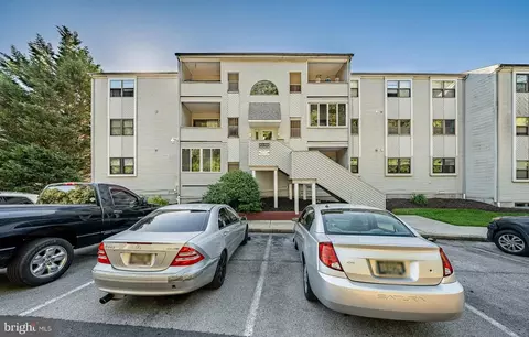1011 Governor Cir, Wilmington, DE 19809