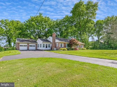 1216 Old Baltimore Pike, Newark, DE 19702