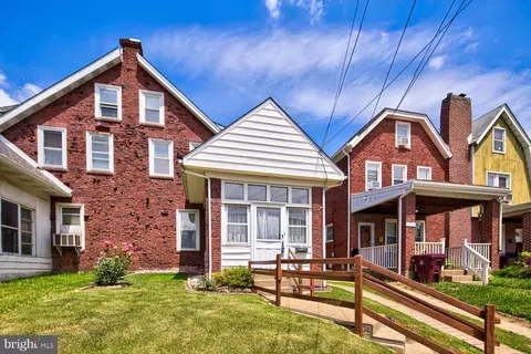 2507 N Broom St, Wilmington, DE 19802