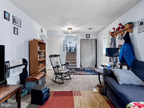 Entry Way - 26 E Shady Dr, Newark, DE 19713 photo 1 of 2