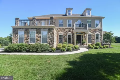 129 Canal Way, Newark, DE 19702