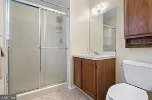 Bath - 110 Edward Lee Ct, Newark, DE 19713 photo 1 of 1