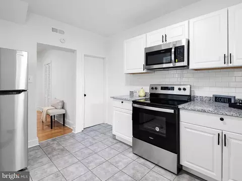 Kitchen - 307 E 24th St, Wilmington, DE 19802 photo 2 of 3