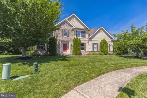 6 Leigh Ct, Hockessin, DE 19707