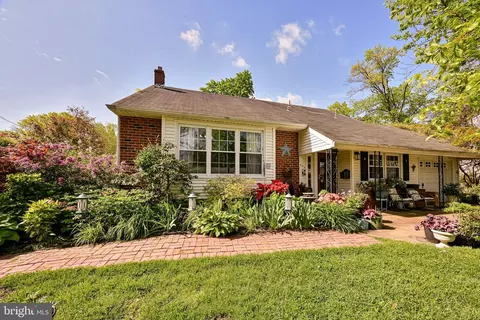 404 Lee Ter, Wilmington, DE 19803