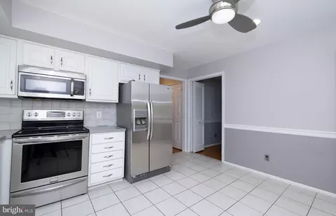Entry Way - 3 E Savannah Dr, Bear, DE 19701 photo 3 of 4