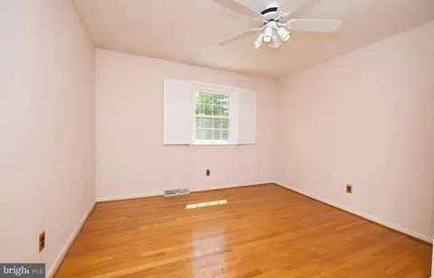 Bedroom - 3 E Savannah Dr, Bear, DE 19701 photo 3 of 6