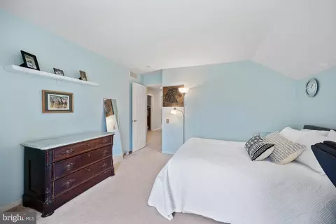 Bedroom - 29 Crimson King Dr, Bear, DE 19701 photo 6 of 6