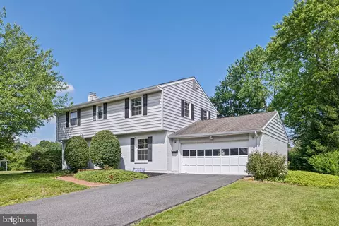 1201 Windon Dr, Wilmington, DE 19803