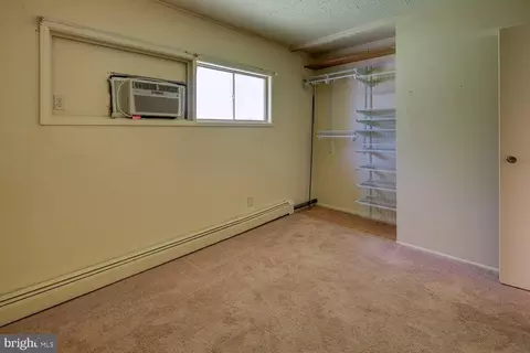 Other - 17 Chippendale Cir, Newark, DE 19713 photo 6 of 7