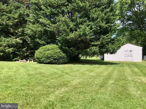Exterior - 21 Rawlings Dr, Bear, DE 19701 photo 17 of 18