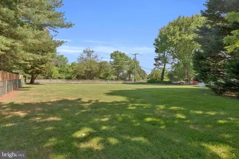 Exterior - 21 Rawlings Dr, Bear, DE 19701 photo 15 of 18
