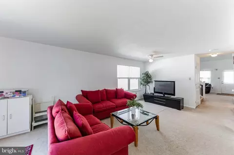 304 Paddington Dr, Bear, DE 19701 photo 9