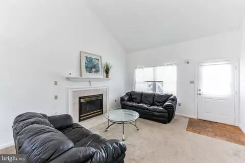 304 Paddington Dr, Bear, DE 19701 photo 6