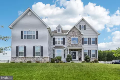 624 Ravenglass Dr, Townsend, DE 19734