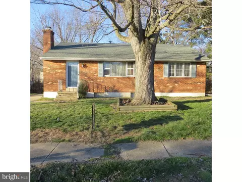 517 Pershing Rd, Hockessin, DE 19707