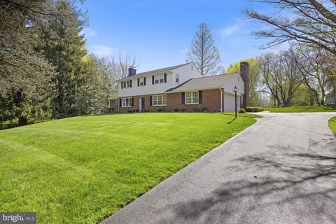 839 Summerset Dr, Hockessin, DE 19707 photo 3